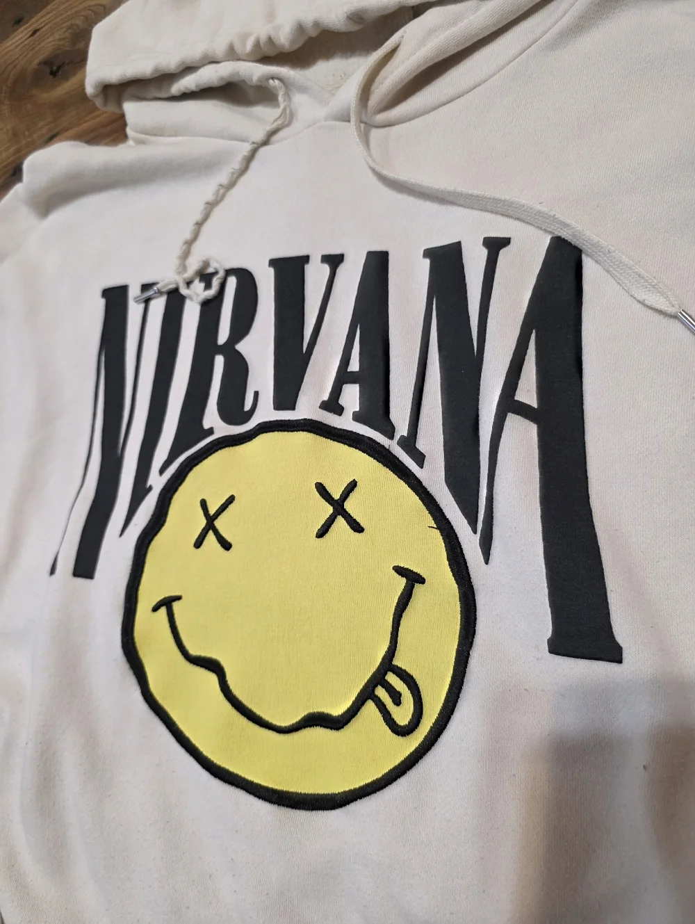Nirvana Cream Graphic Hoodie with Yellow Smiley Men 3XL - Picture 4 of 10